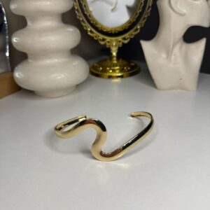 Arm cuff wave