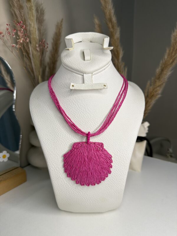 Collier coquillage