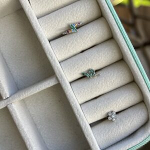 Piercing oreille ( argenté)