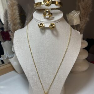 Parure عقدة الحب ✨