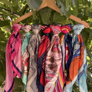 Foulard carré satin multi-use (40cm/40cm)